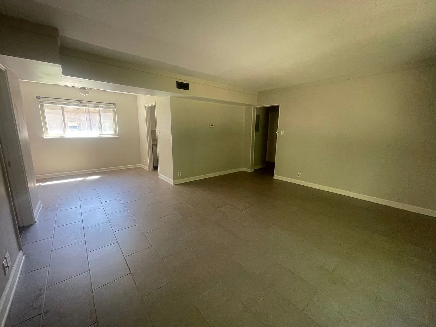 Patterson 2358 — Photo 3