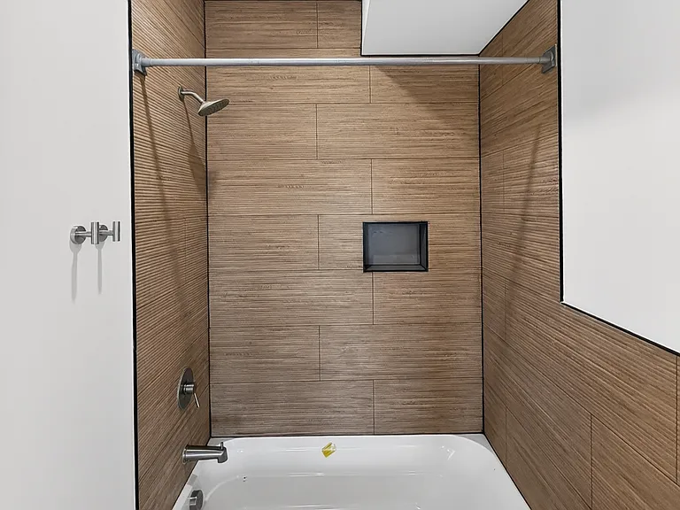 270 Hunterdon St #3 — Photo 35