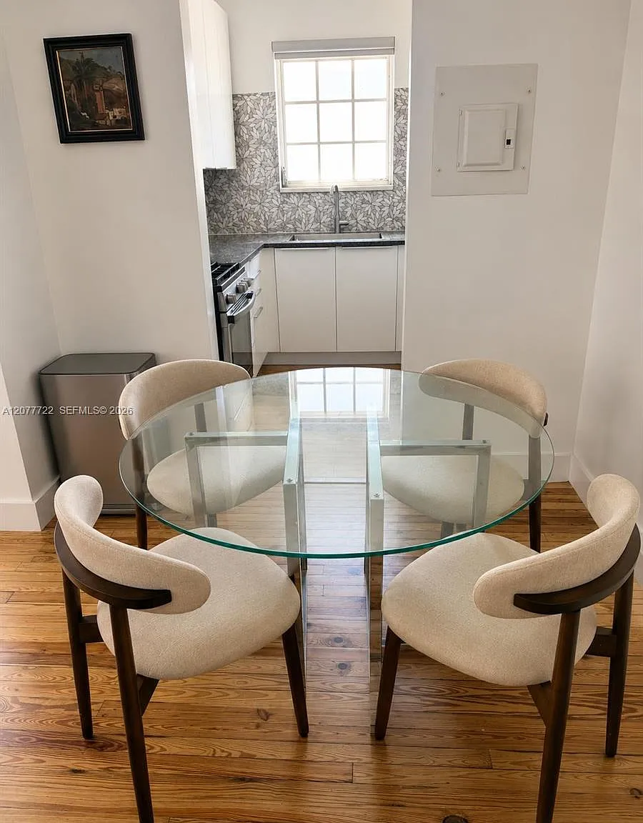2 bed, 1.0 bath, 620 sqft, $2,600 — Photo 1