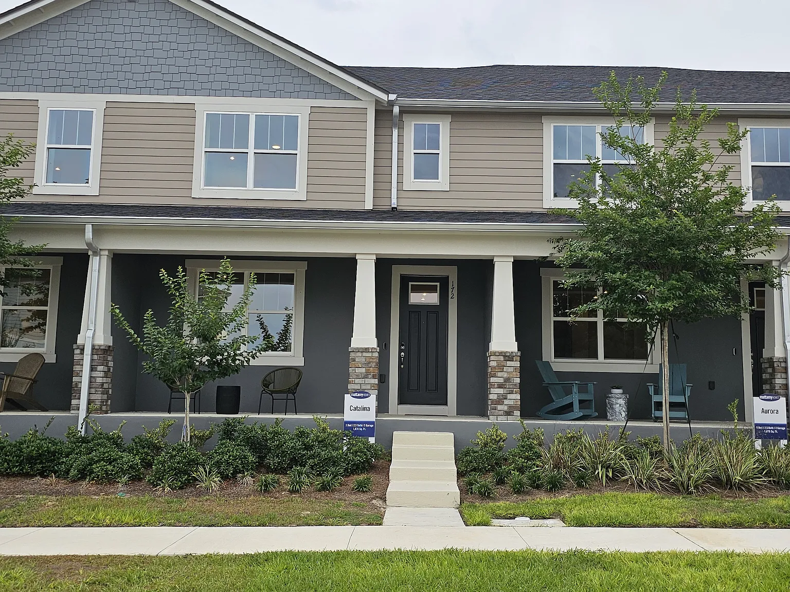 3 bed, 2.5 bath, 1678 sqft, $2,700 — Photo 1