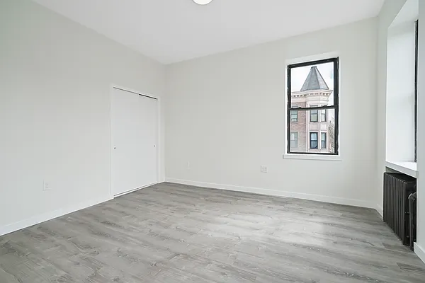 Rented by Avenue Sotheby's International Realty | media 28