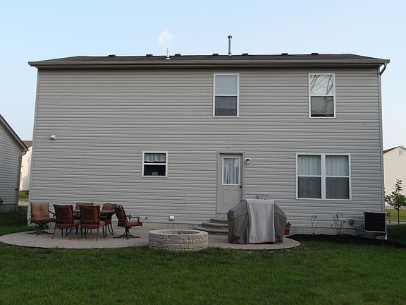 3rd image of 7720 Farm Hill Dr