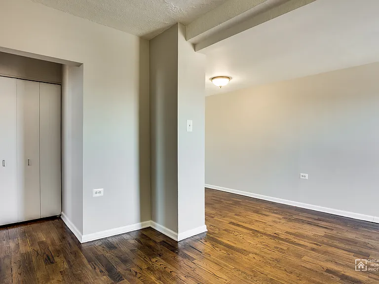 7301 N. Sheridan — Photo 24