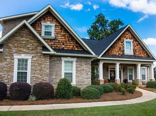 102 Bridgeway Dr, Warner Robins, GA 31088