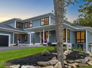 17 Highclere, Windham, NH 03037