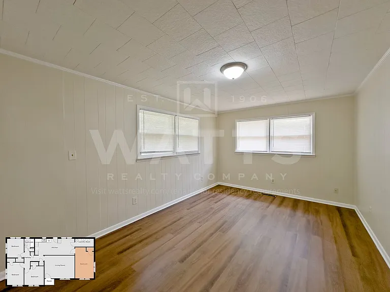 1129 Dogwood Ln — Photo 17