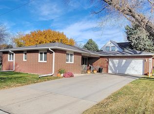 540 Pine St, Sutherland, NE 69165