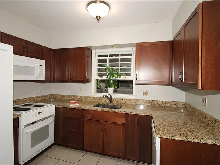 68 La Rue Pl NW — Photo 16