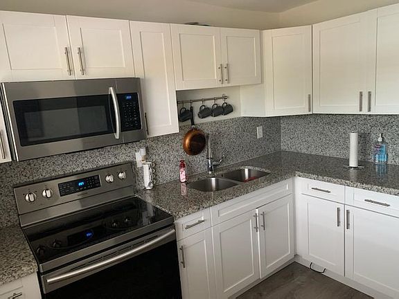 4th image of 8879 Fontainebleau Blvd #1204