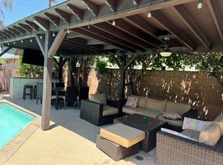 7945 Allott Ave, Panorama City, CA 91402