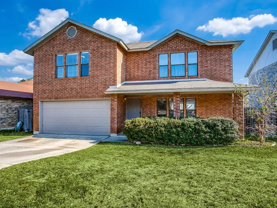 8026 Manderly Pl
