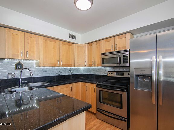 5th image of 8221 E GARFIELD Street #L224