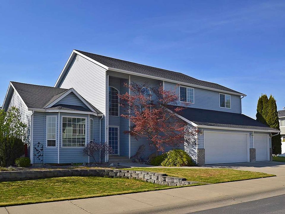 1st image of 19106 E Riverwalk Ln
