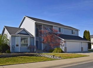 19106 E Riverwalk Ln, Spokane Valley, WA 99016
