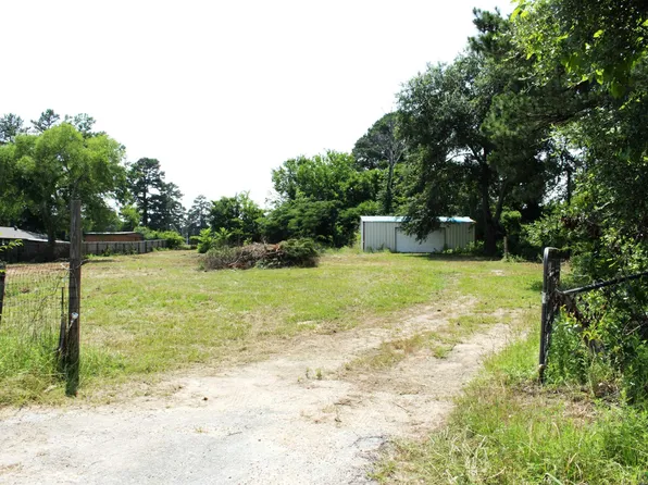 289 Gene Jones Rd, Kilgore, TX 75662