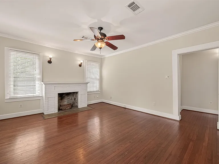 701 Highland St — Photo 9