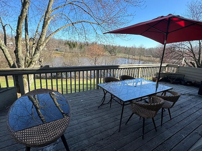 18 E Countryside Dr — Photo 26