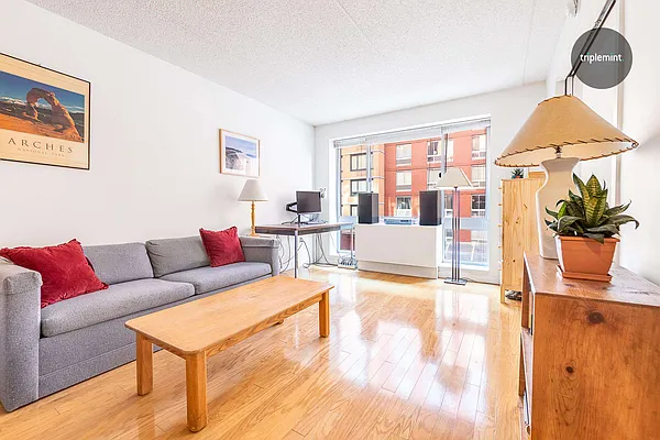 Rented by Triplemint | media 14