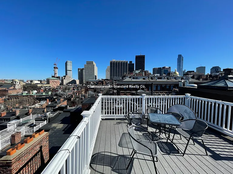 15 Revere St #B — Photo 20