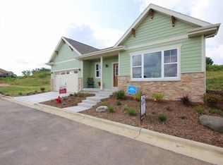 23 Oak Park, Fitchburg, WI 53711