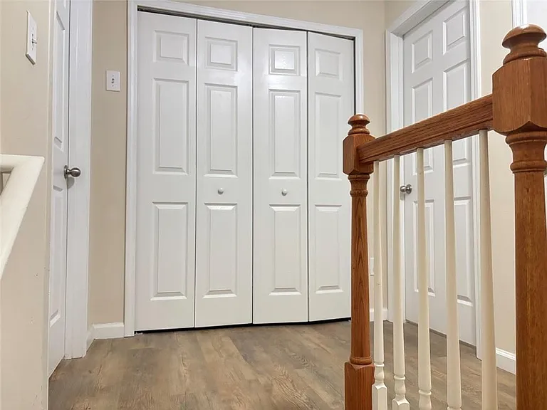 2215 Landing Walk Dr — Photo 9