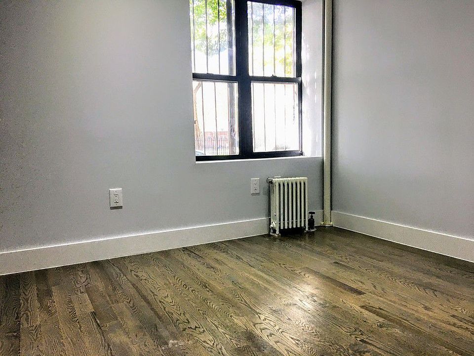 2nd image of 237 E 111th St APT 7