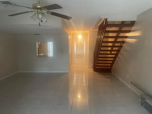 5076 Society Place W #B, West Palm Beach, FL 33415