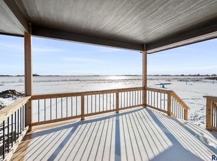 215 E 8th St, Tea, SD 57064