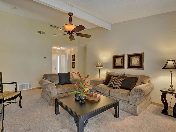3rd image of 269 Jaggers Dr