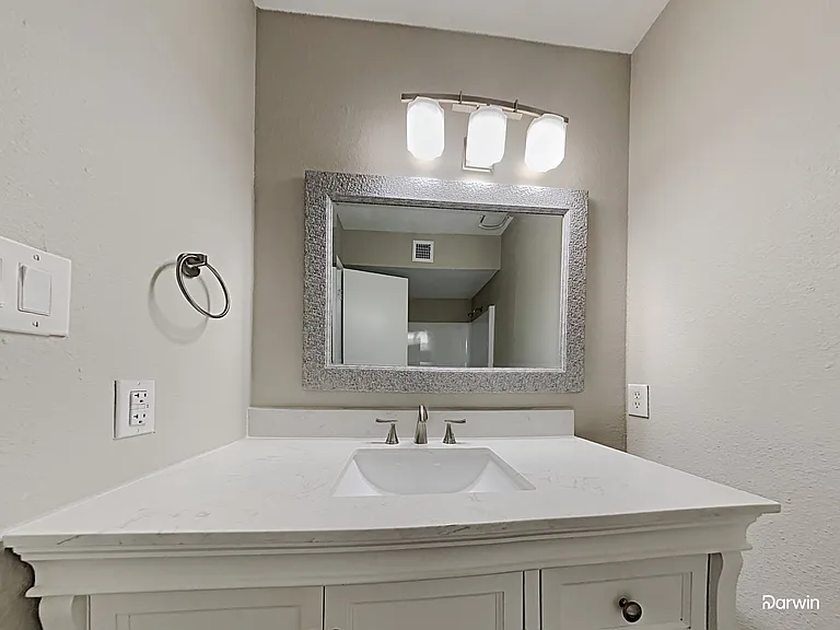 11823 N 49th Dr — Photo 14