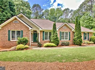 225 Terrane Rdg, Peachtree City, GA 30269