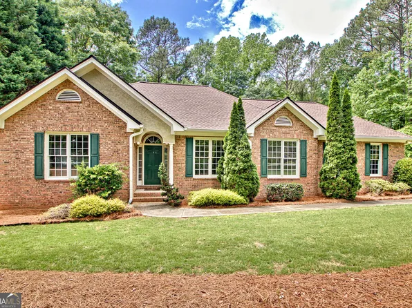225 Terrane Rdg, Peachtree City, GA 30269