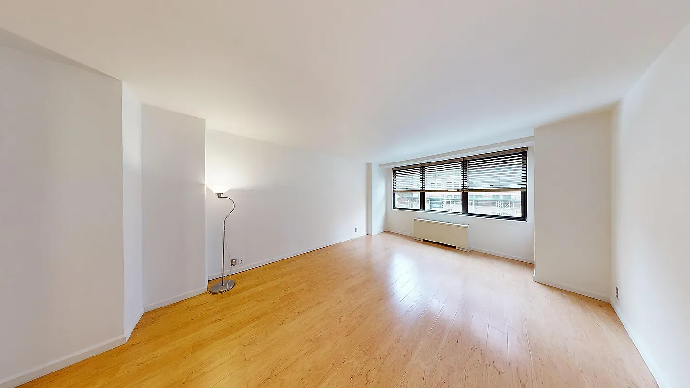 225 East 36th Street — Photo 1