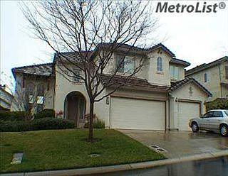 1st image of 733 Anna Pl