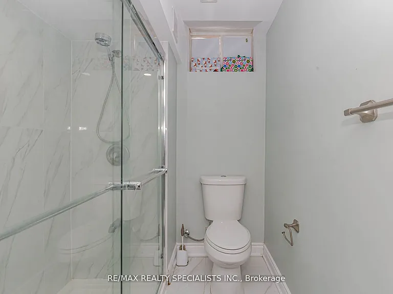 74 Clockwork Dr #B — Photo 21
