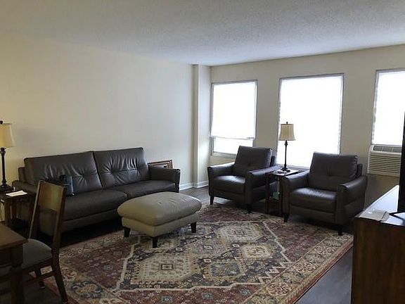 3rd image of 401 Metairie Rd APT 231