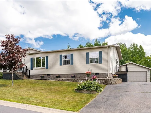 77 Arbutus Dr, Duluth, MN 55810