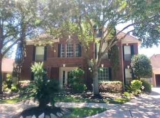 1604 Oak Trace Ct, Pearland, TX 77581