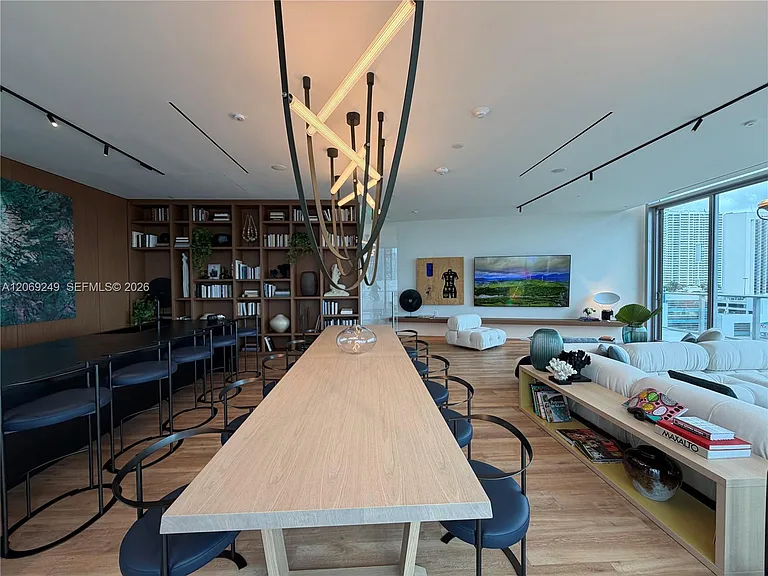 1400 Biscayne Blvd #1807 — Photo 47