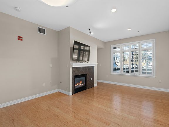 5th image of 2700 E Cherry Creek South Dr APT 106