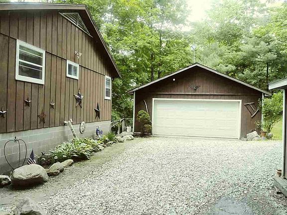 2nd image of 10905 E Lakeside Cir