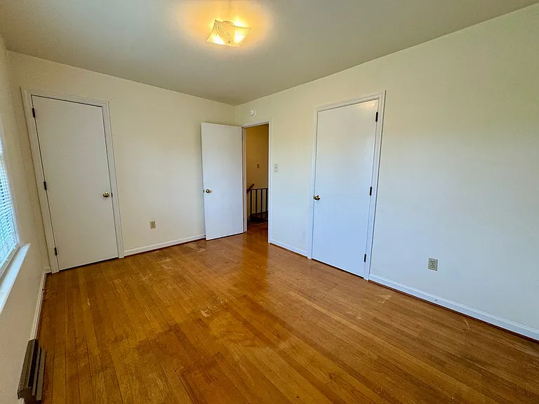 Oakwood Apartments — Photo 5