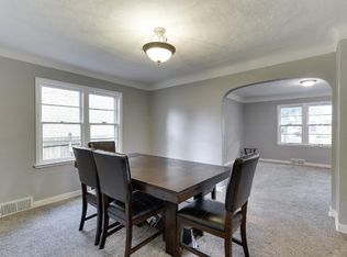 1236 Farrington St, Saint Paul, MN 55117