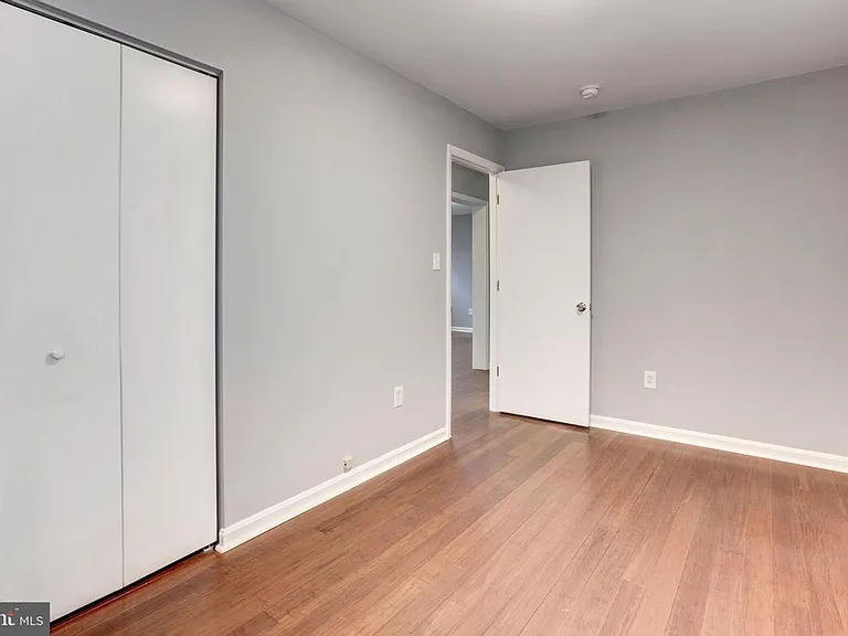5755 Southern Ave — Photo 16