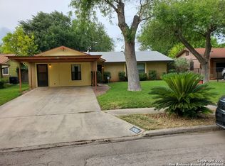 6811 Spring Hurst Dr, San Antonio, TX 78249