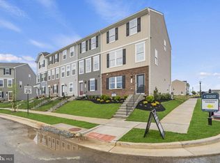 194 Coolidge Ave, Ranson, WV 25438