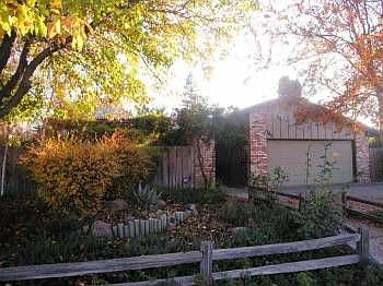 1st image of 761 Heather Ln
