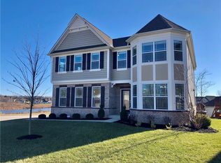 6985 Scarborough Dr, Columbus, IN 47201