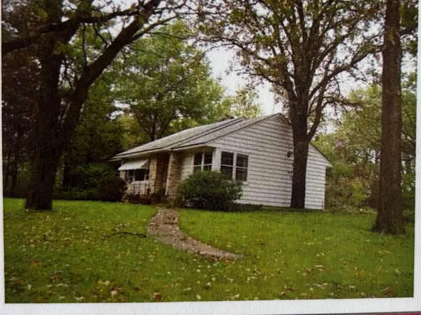 32676 Canada Ave, Northfield, MN 55057