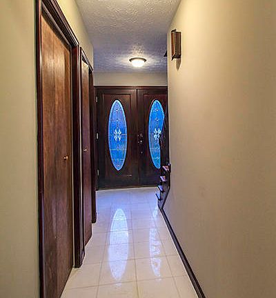 3rd image of 8609 Lakeridge Dr